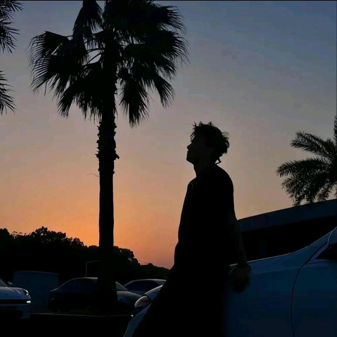 .酣睡小熊.🧸
