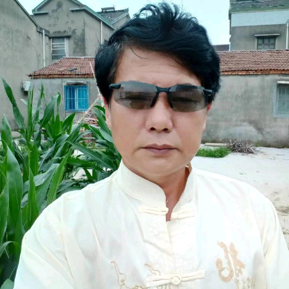 朝花夕拾杯中酒