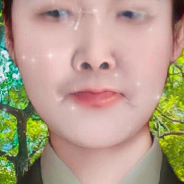 邰永和延边和龙市和龙虾街