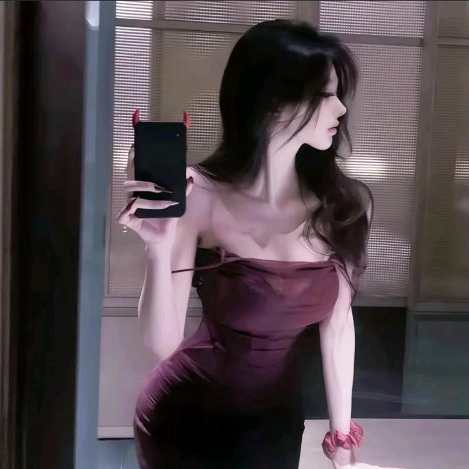 霸道总裁迷恋上我粉嫩小脚丫