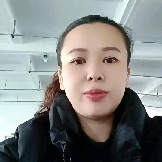 山咔咔的人，小张