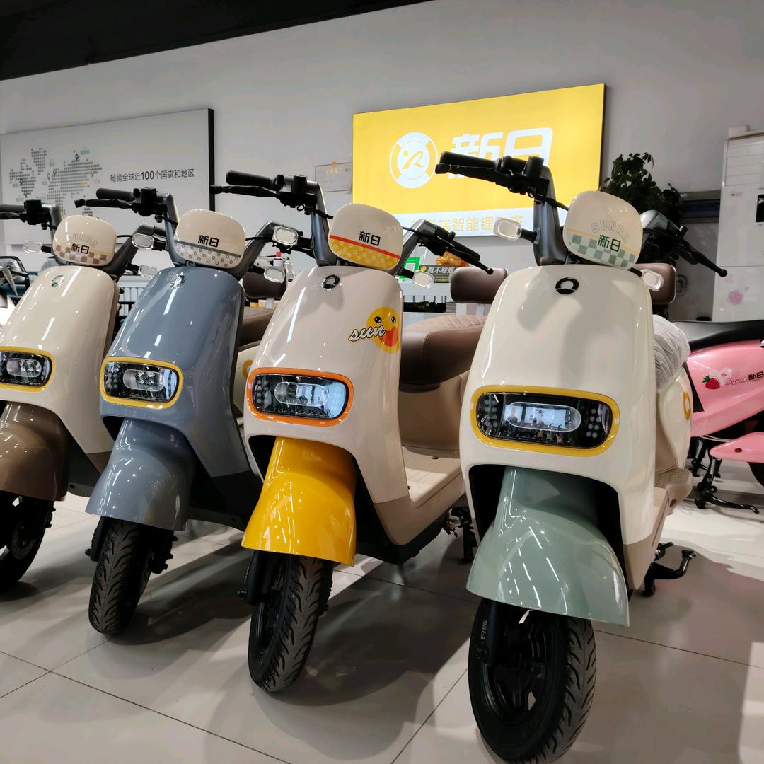 新日电动车神石庄店洪伟车行电话：1583
