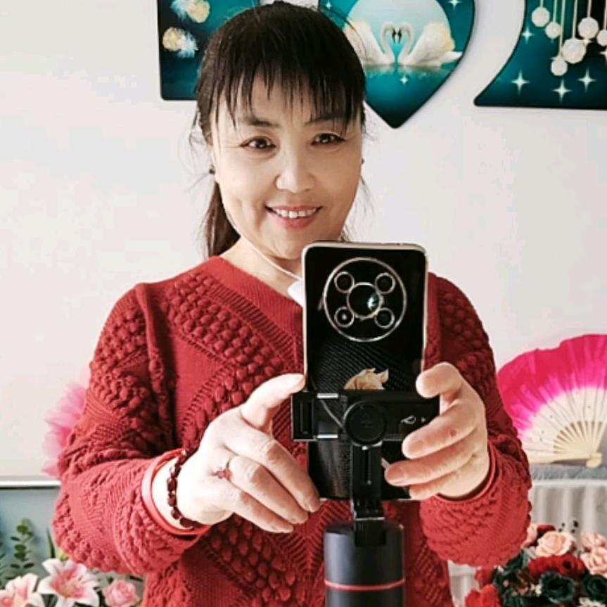 东凤姐🎤今晚8点20