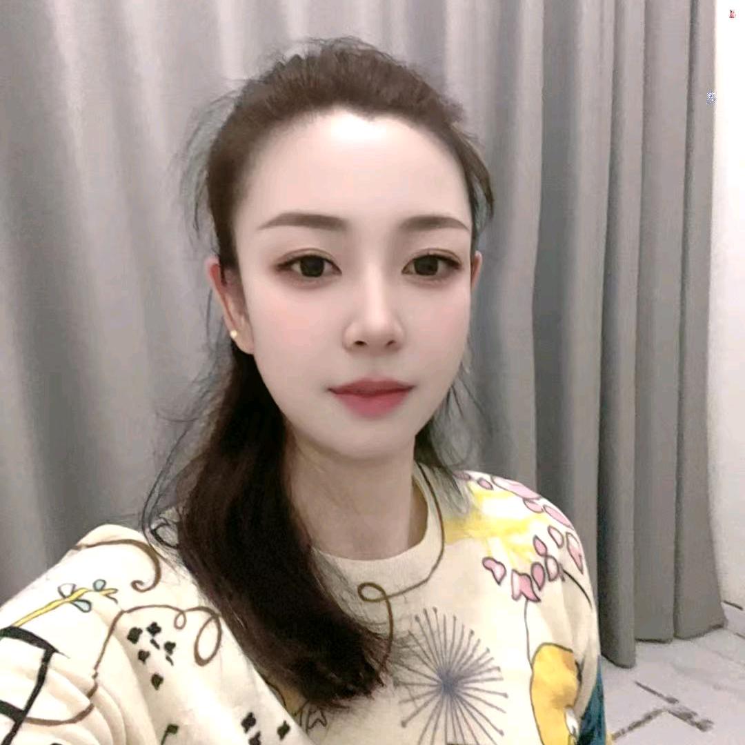 伊伊