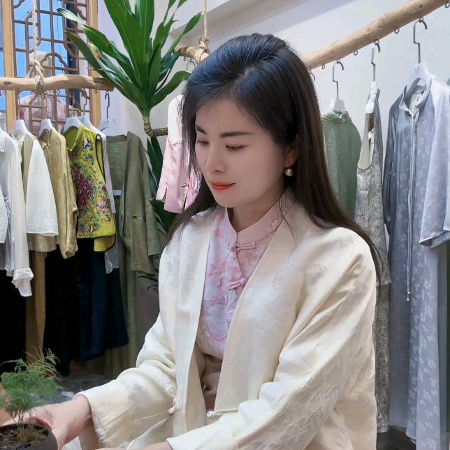 丁山曼茜纱女装2号
