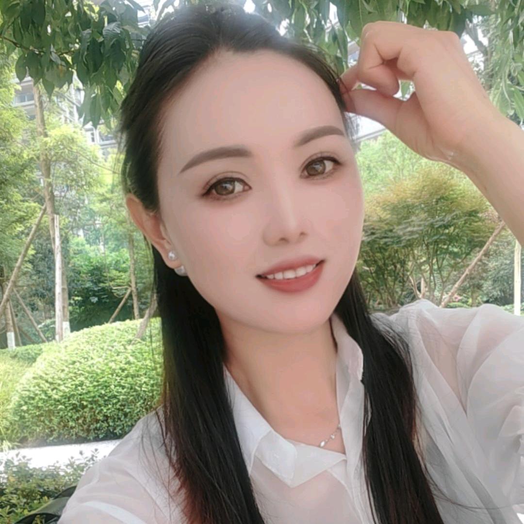 小君君