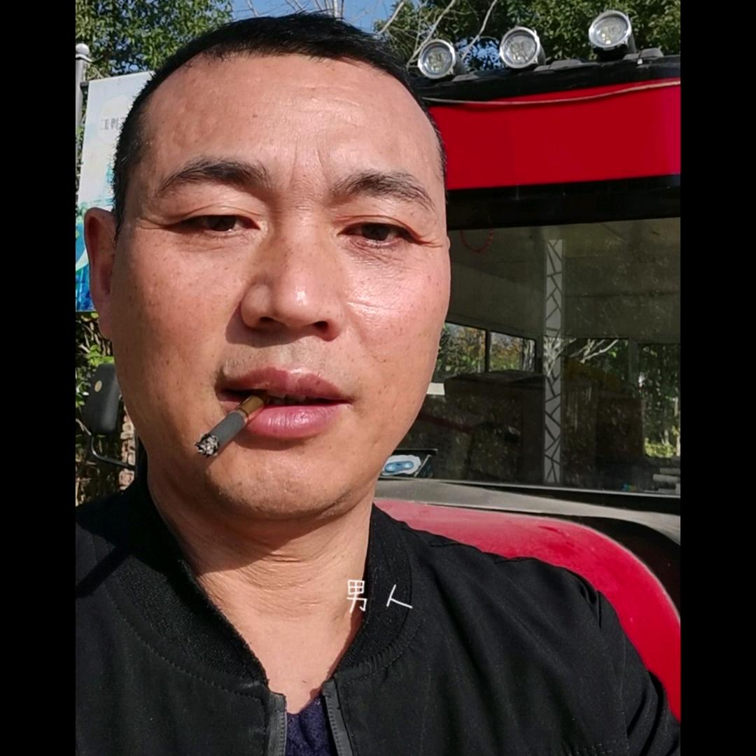 杨明