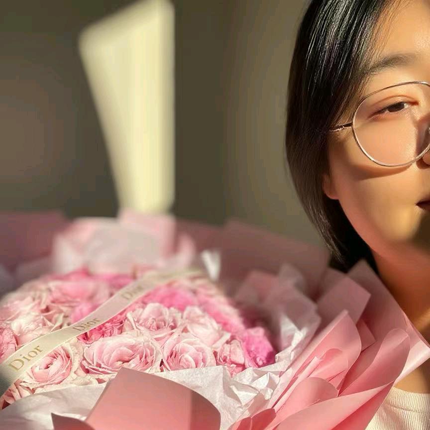 温柔霞（必回）