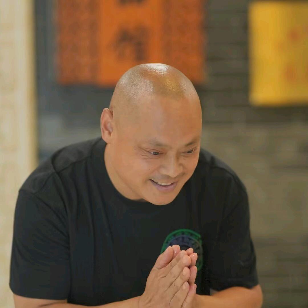 岁月神偷（光头蒋）