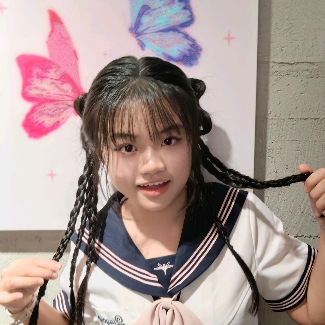 追馨馨的星星⭐(天天开心)