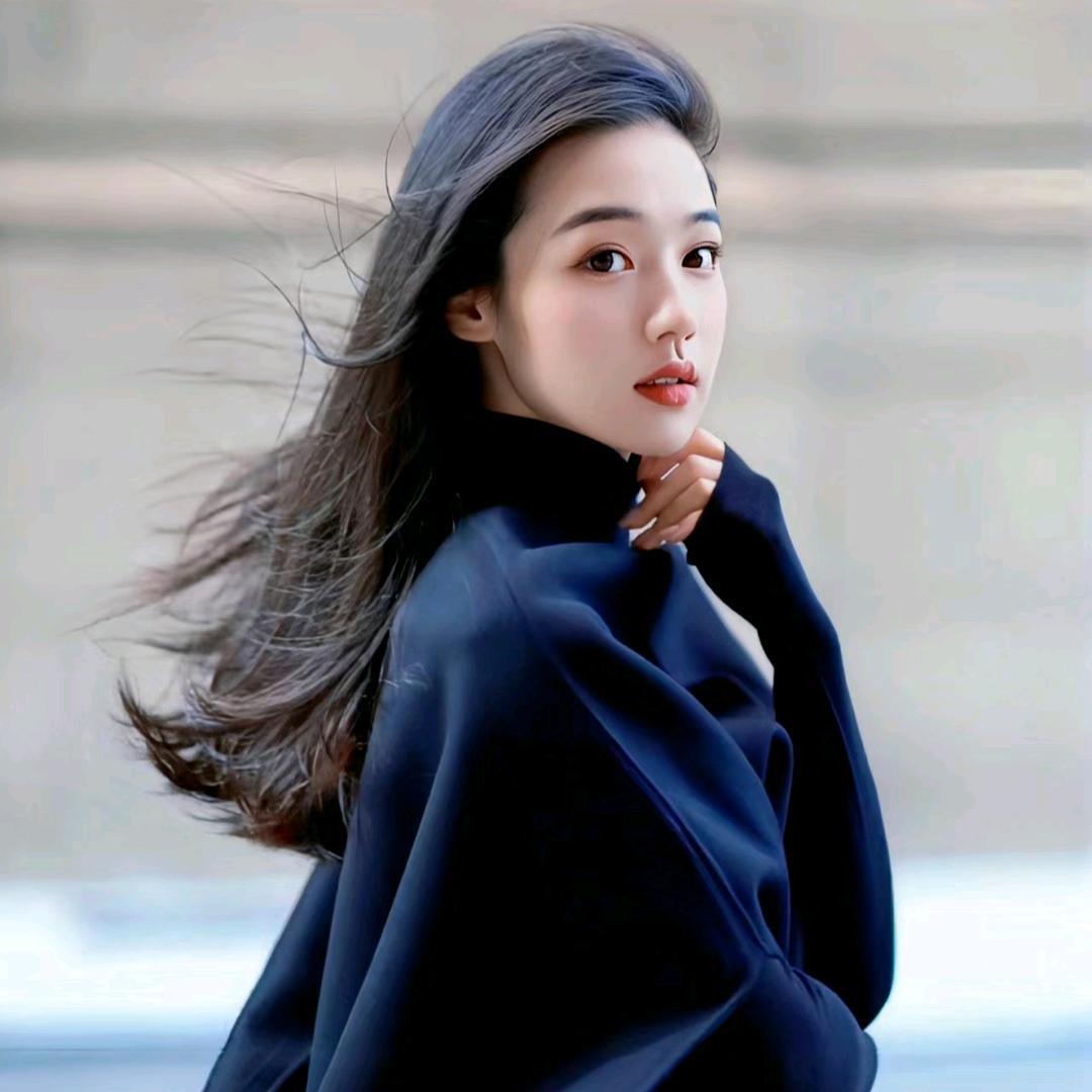 歌子穿搭