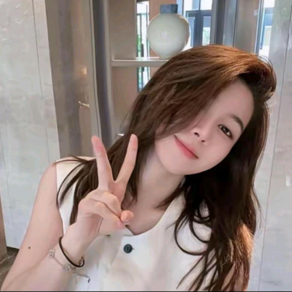 月月不吃鱼（穿搭甄选）