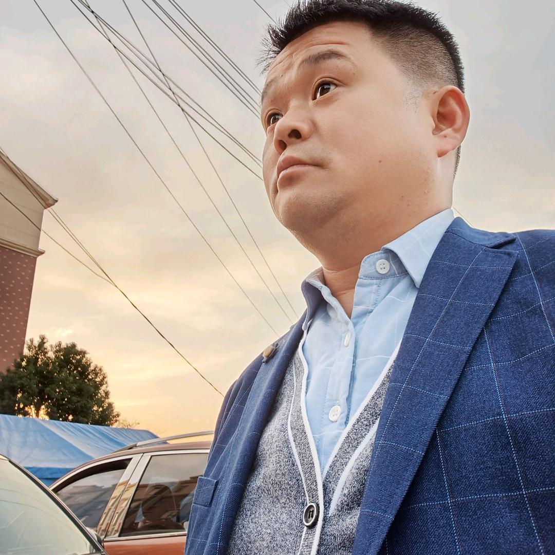 横店，三哥，自卸车铲车出租沙石砖水泥配送