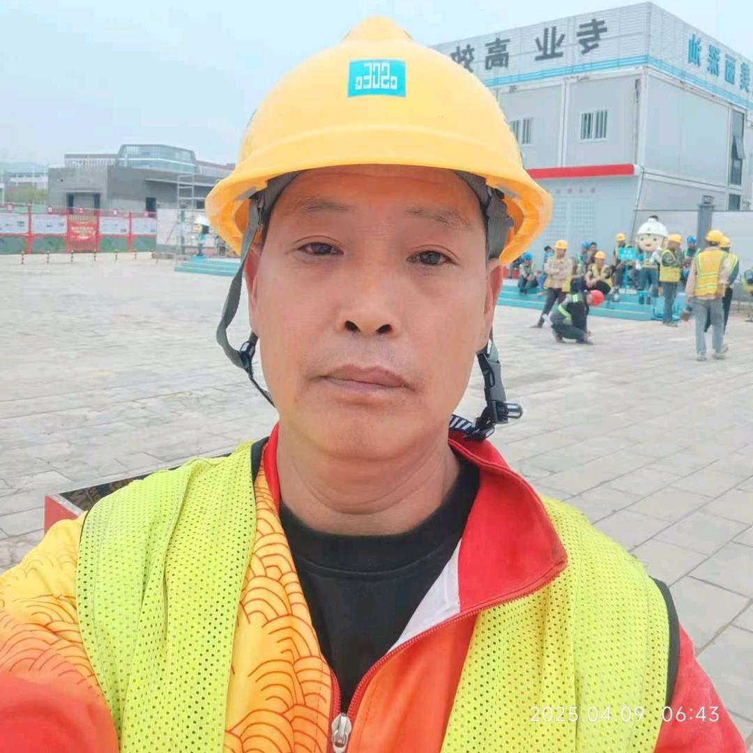 自律的啊南