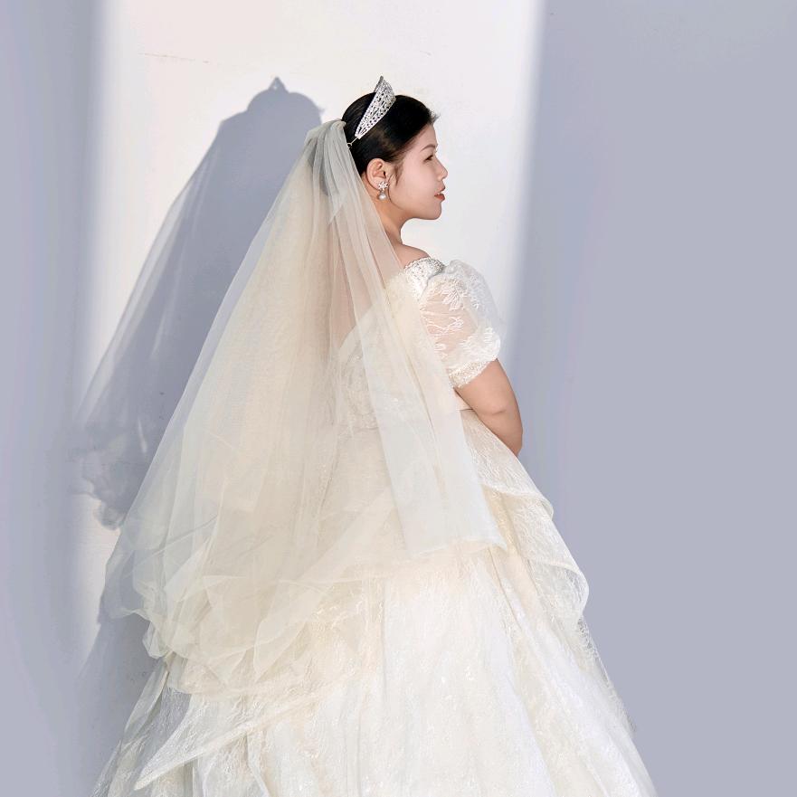 只愿一世一双人