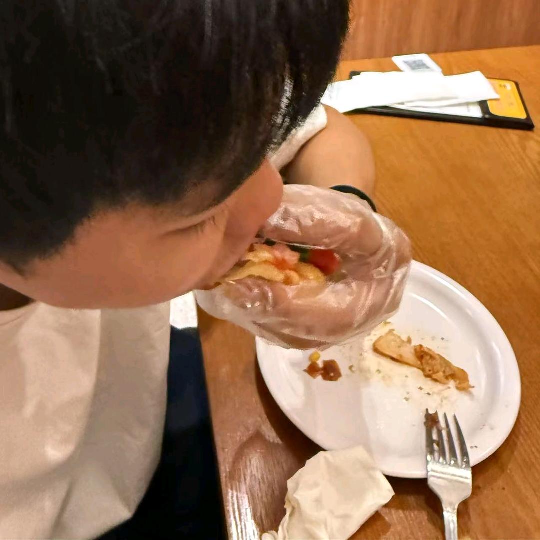 是矮了点.