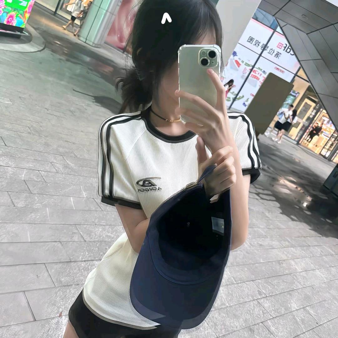 Lin。