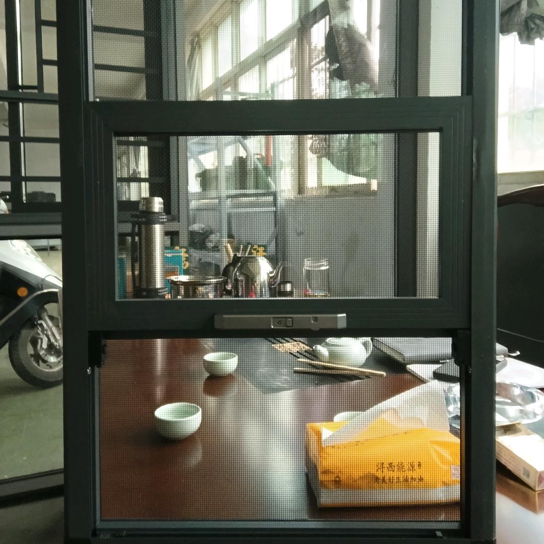 红星纱窗