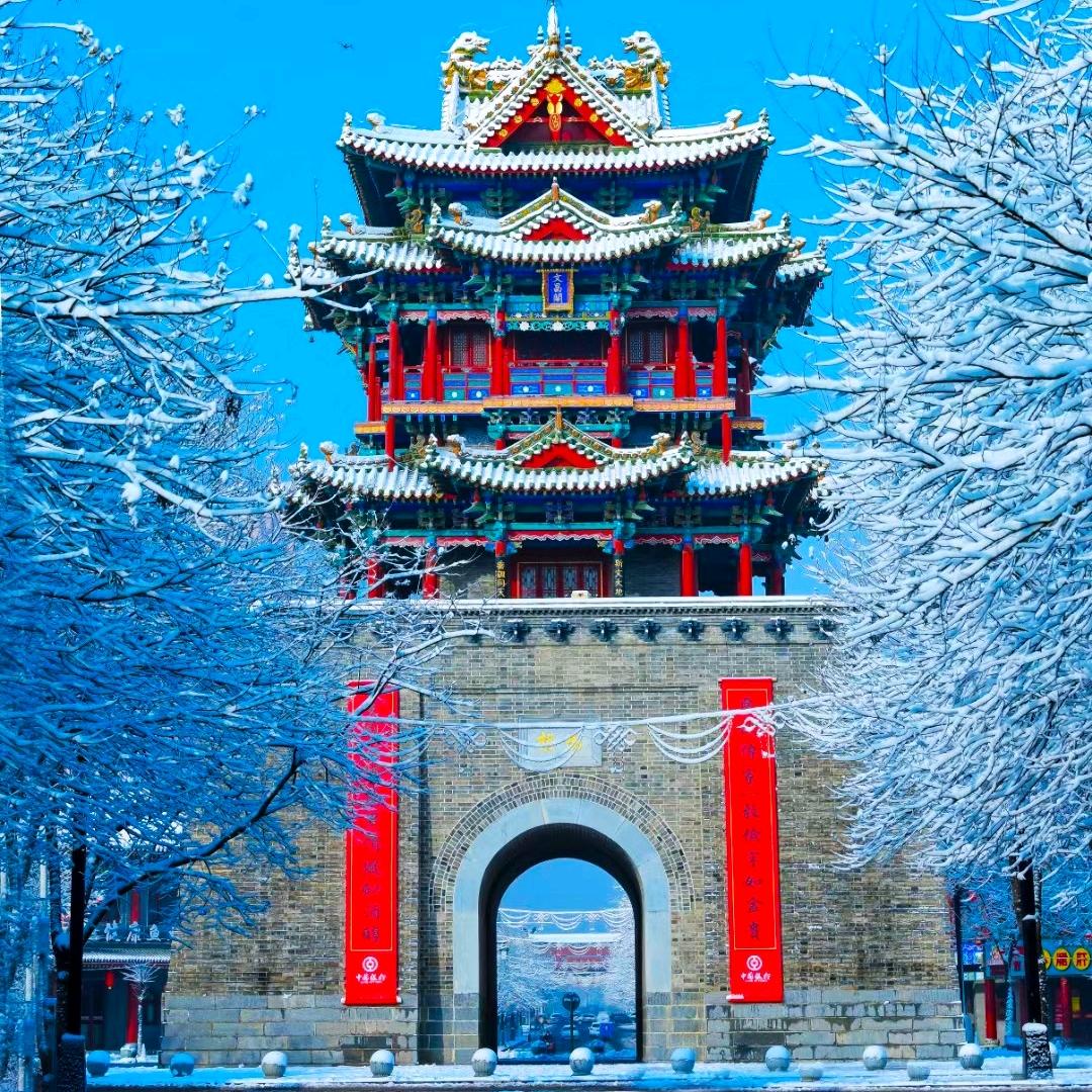 居然林占义