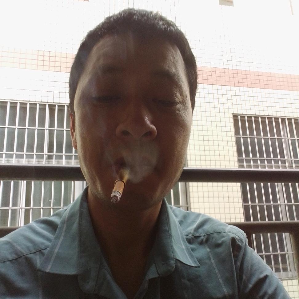 皇冠I王钦俊