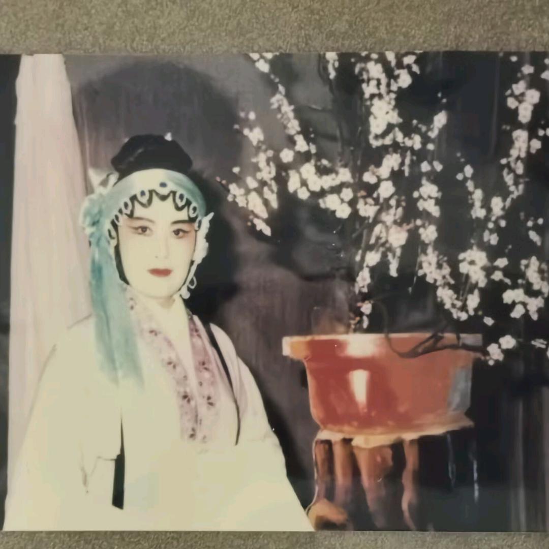 琼音玉润.