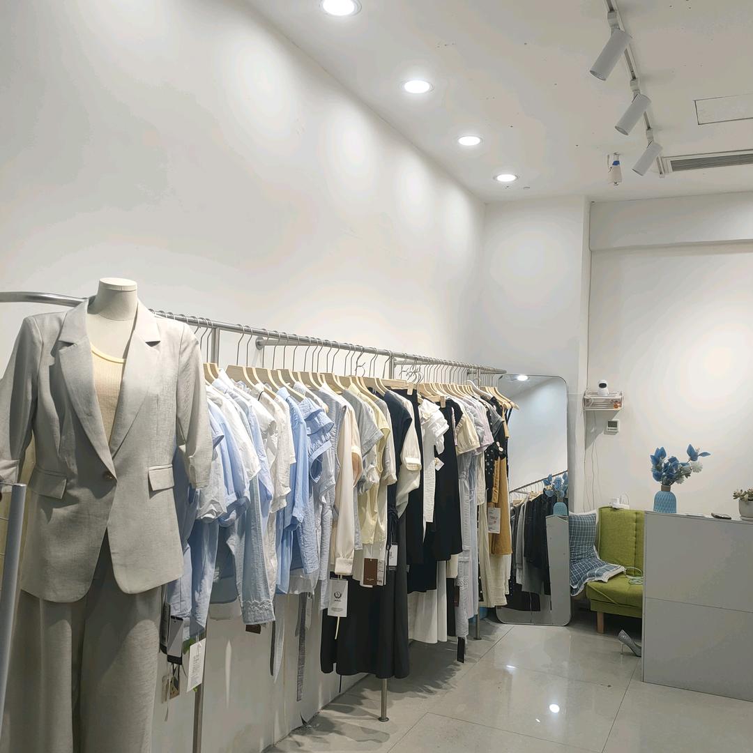 平价女装店