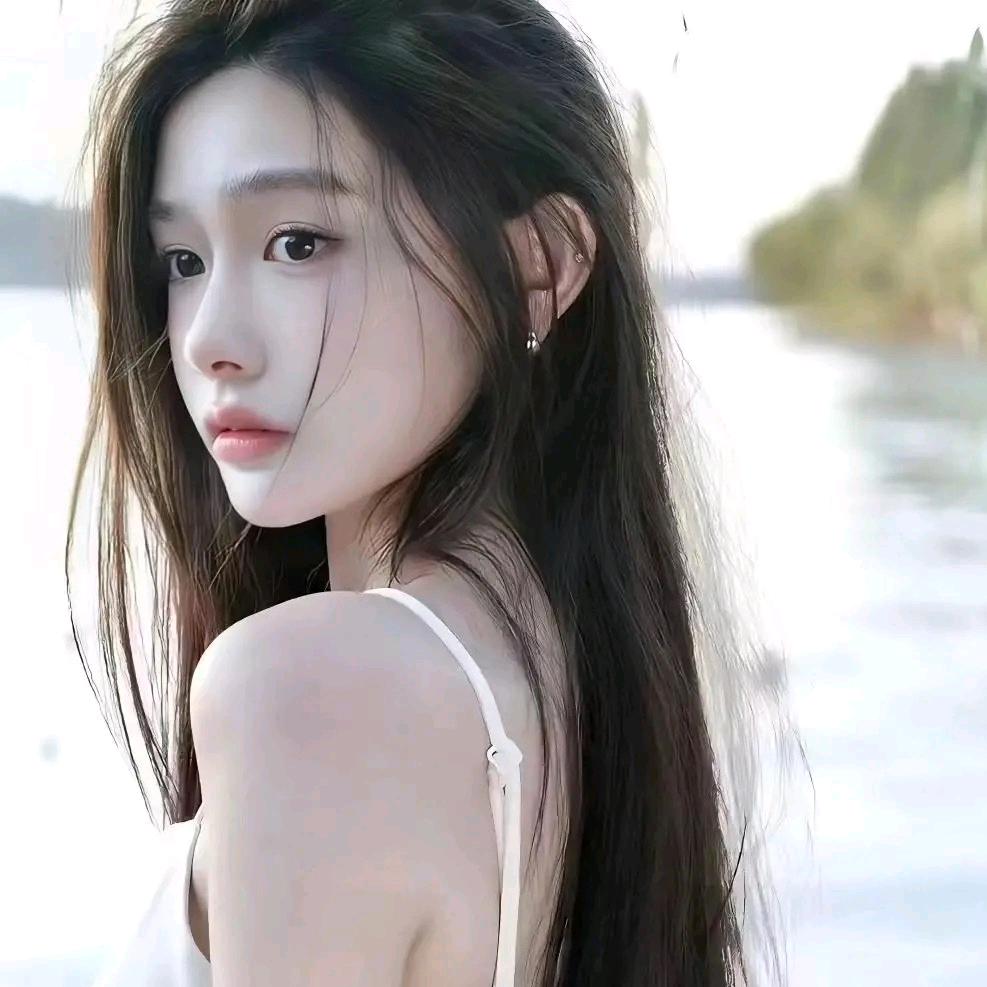 三三（江怀助理摄影师）