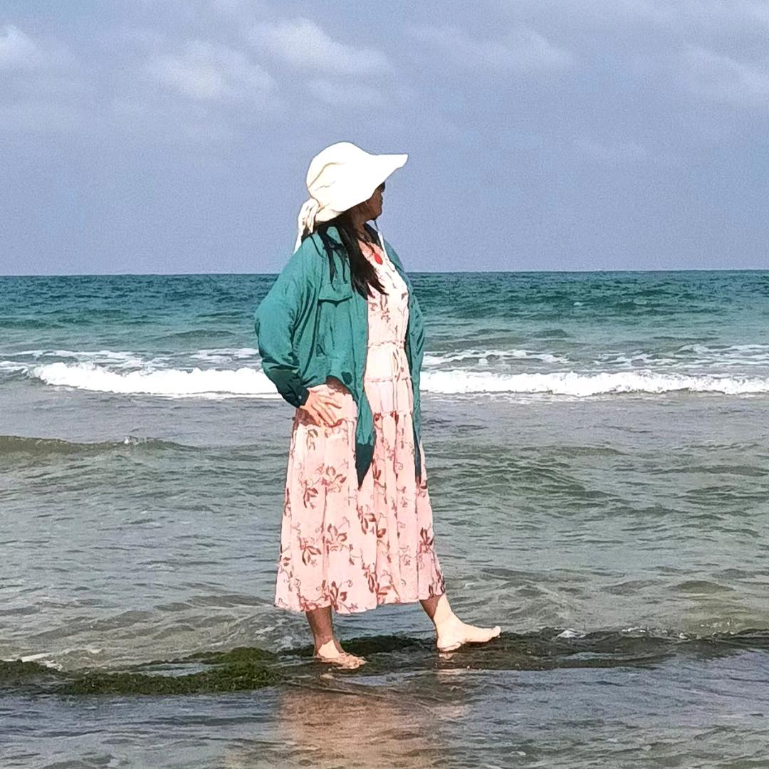 佘华英