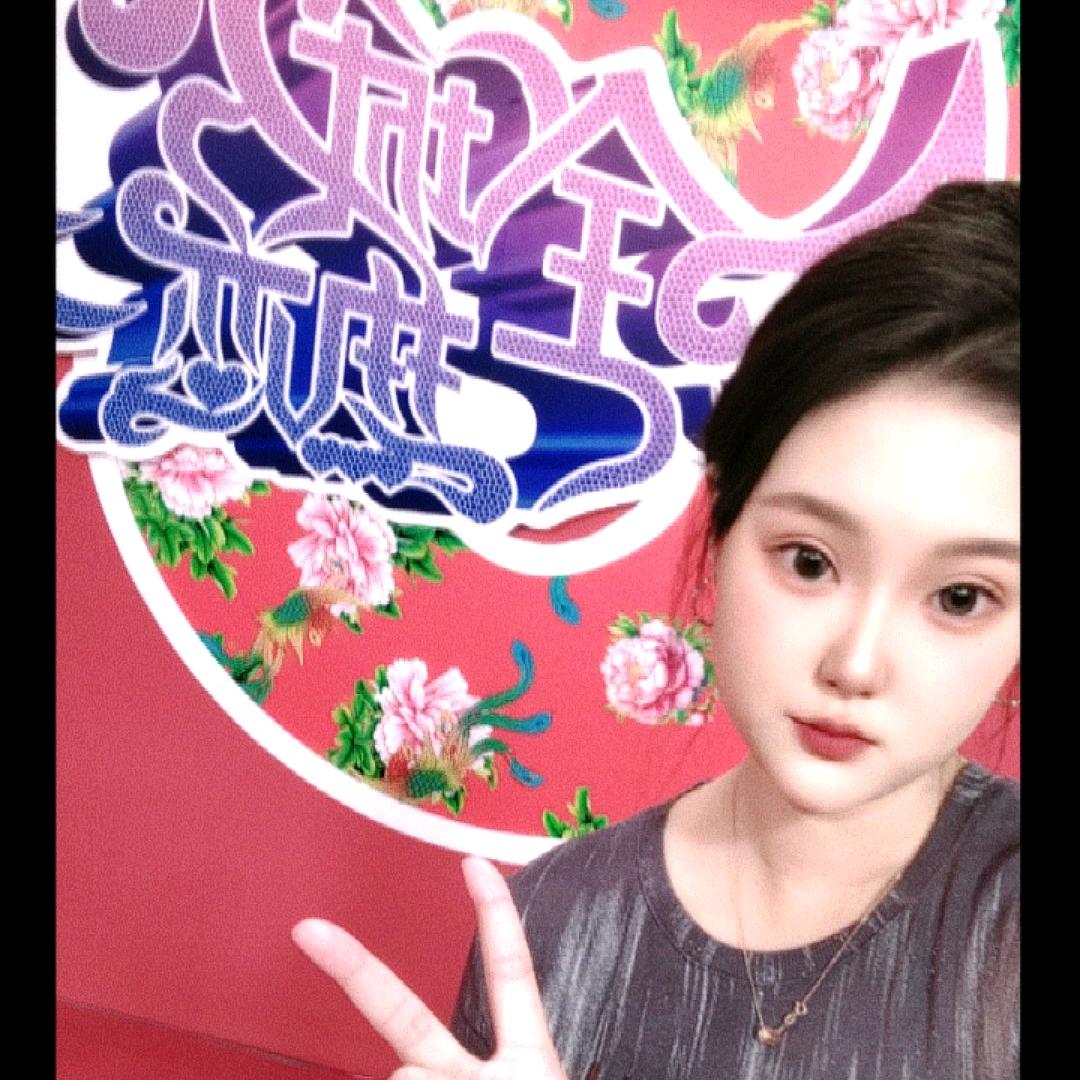 钱包👛很紧张女士