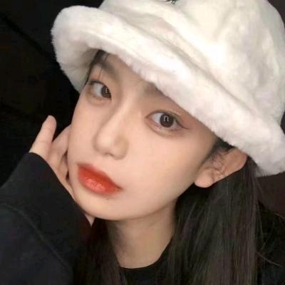 小琪骑马