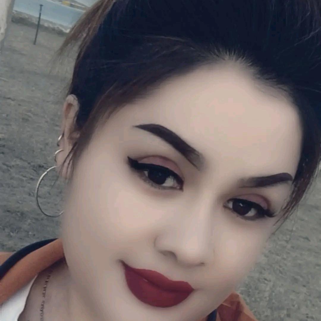 玛依拉分享最好的东西.