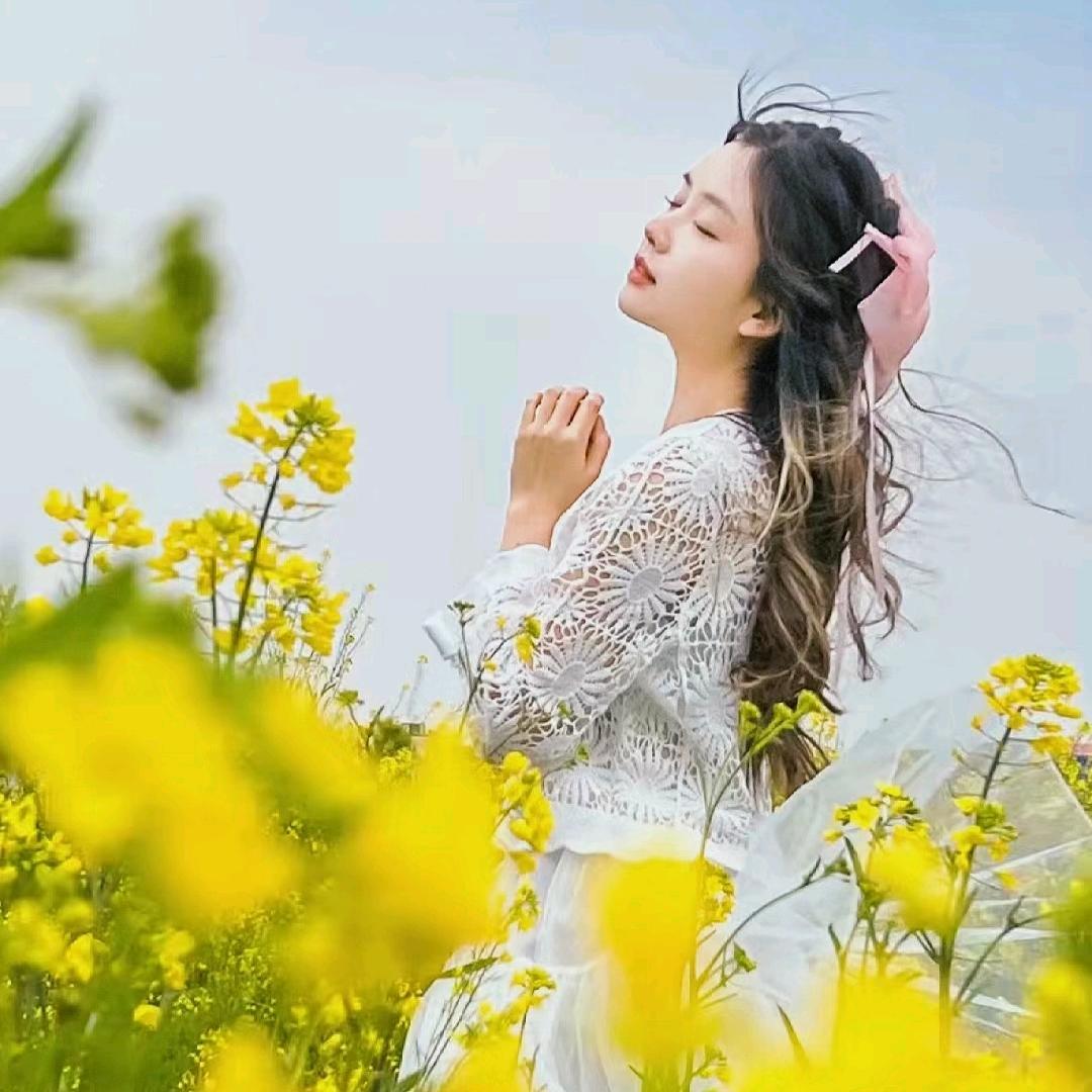 ꧁💞玲💞᭄᪲ᩚ꯭ᩚ꧂