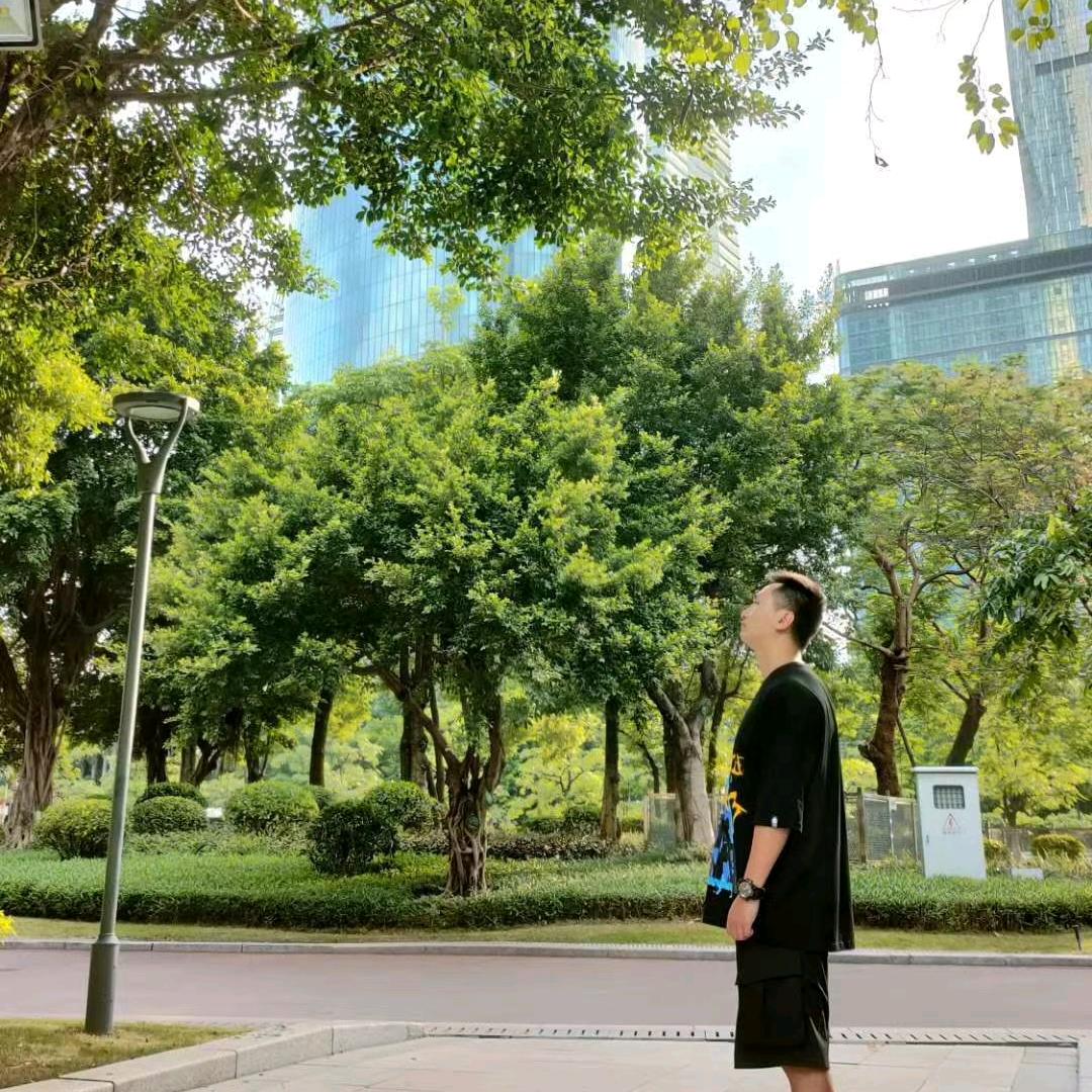 叶宁来了