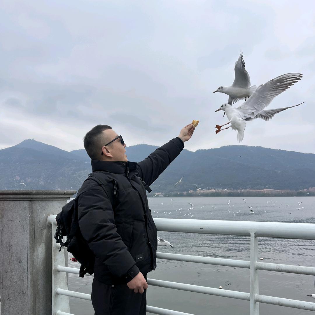 谁明浪子心、