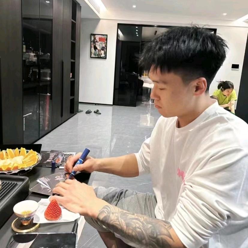 喜欢吃香蕉🍌