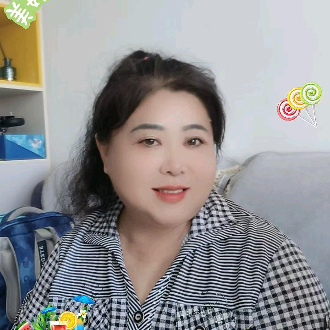 二嫂首播（不定时直播）