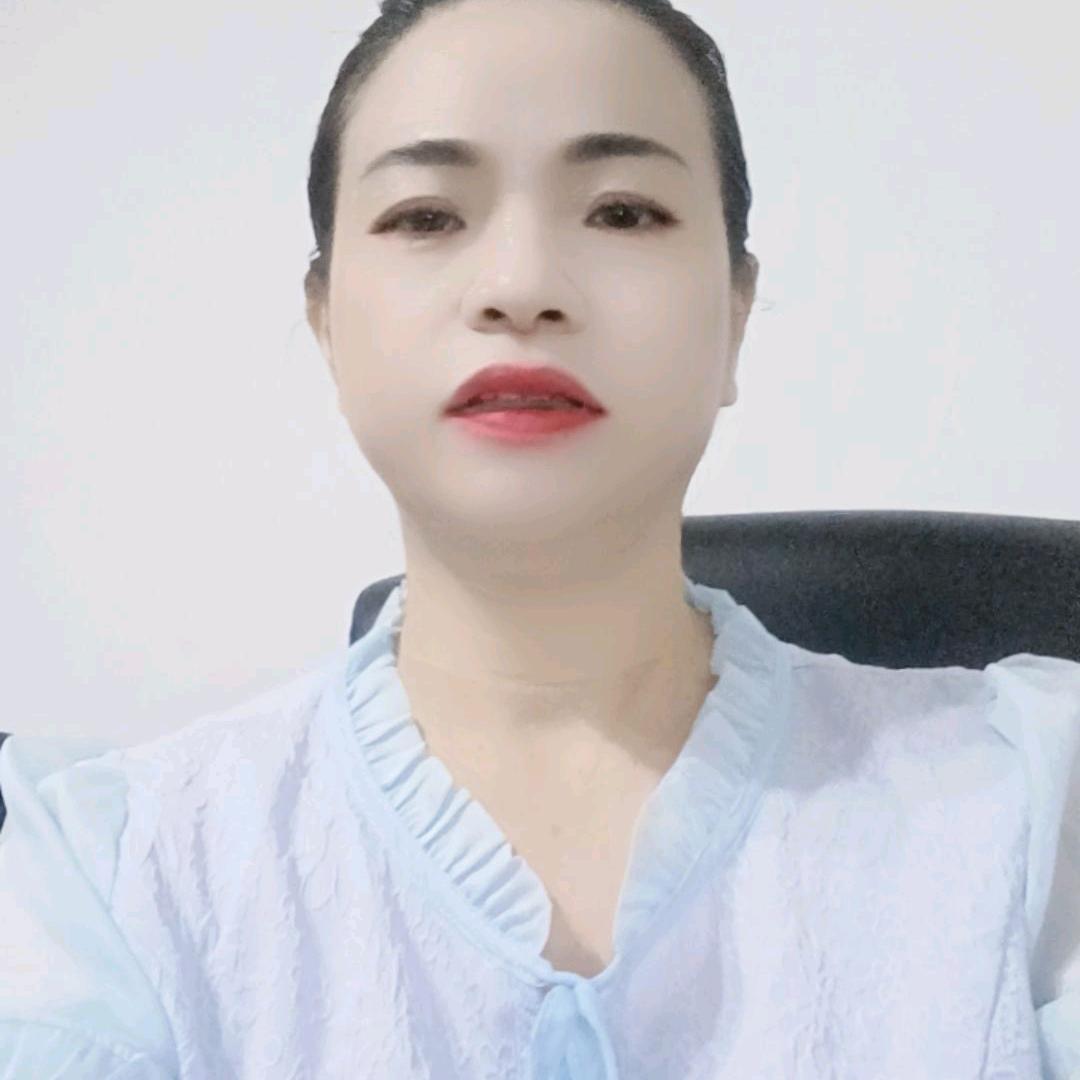 🌹🌹伍🌺🌺🌺英🌻🌻🌻