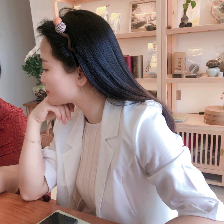 曼悦伶巨美特调肤