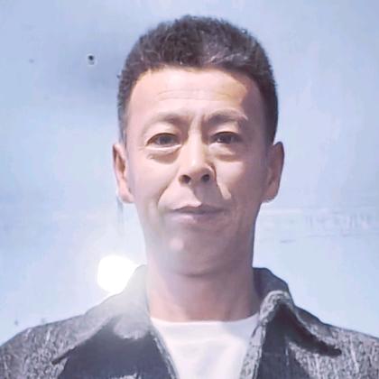 🌹年年岁岁花相似，岁岁年年人不同🌹