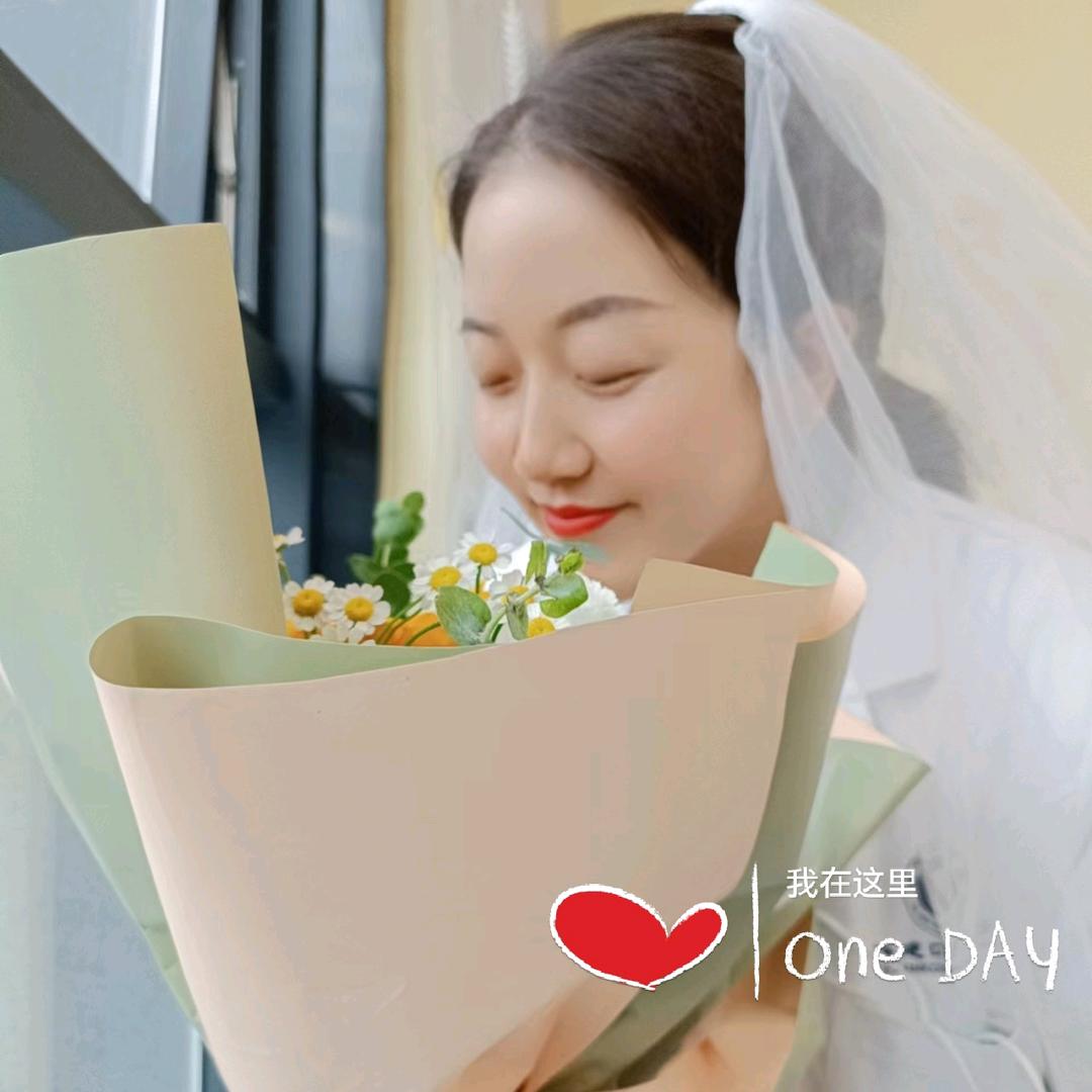 啄木鸟^_^爱刷牙