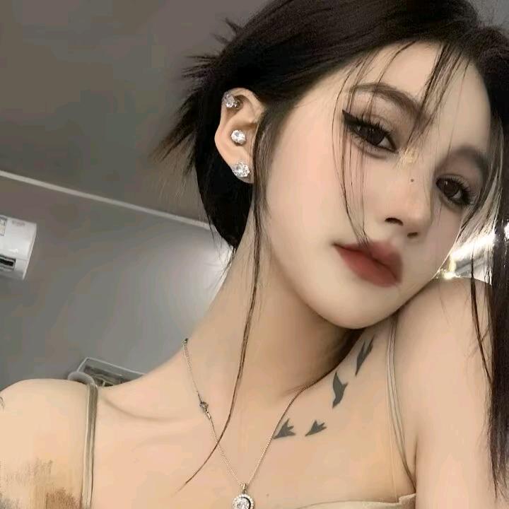 慕仟服饰