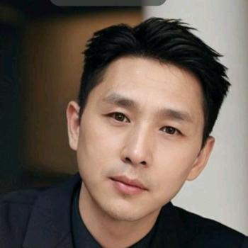 刘恋૮₍♡♡₎往返ა(๑˃̵ᴗ˂̵)و