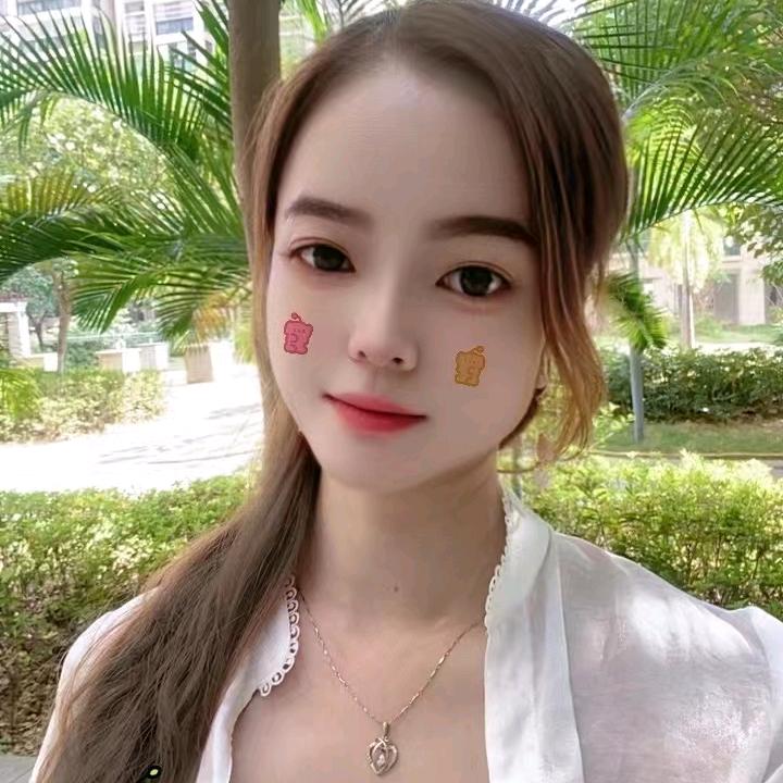 百色卖房妮子