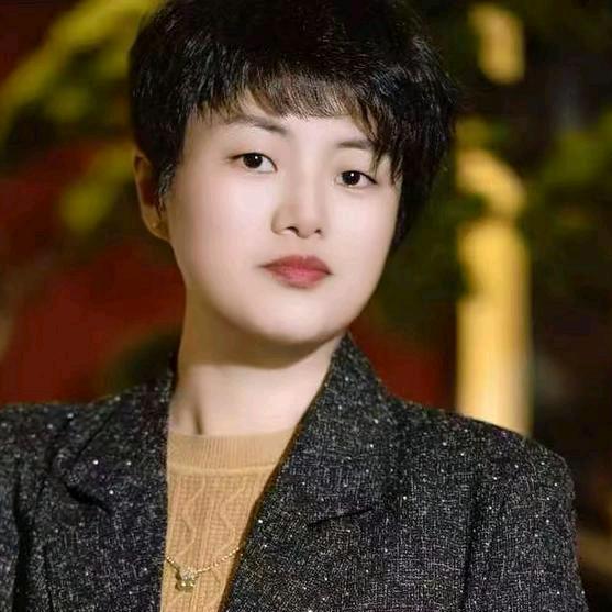 空中美业英姐