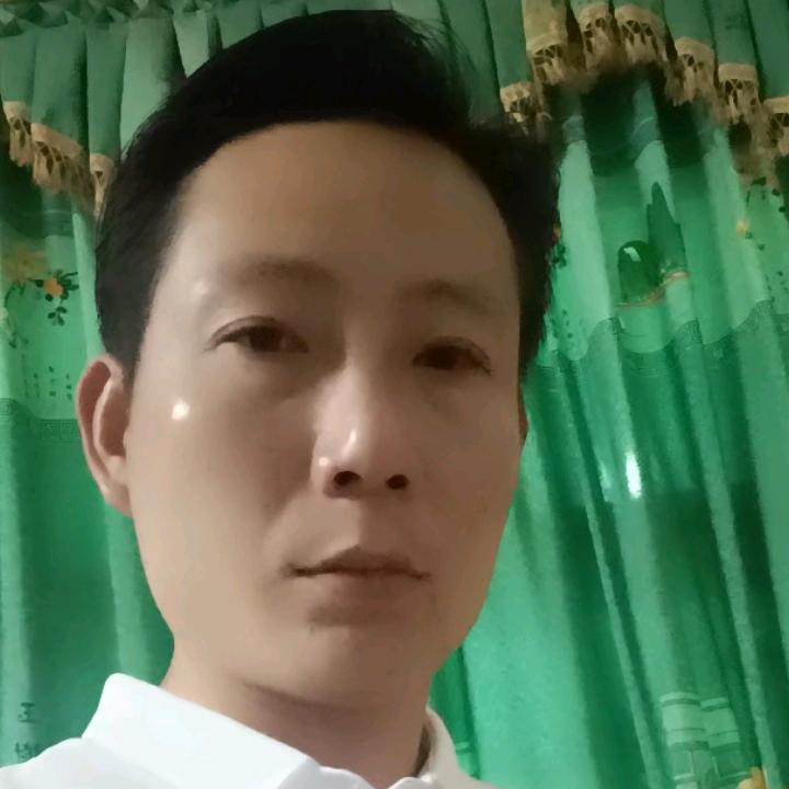 （鲜丰果业），小刘