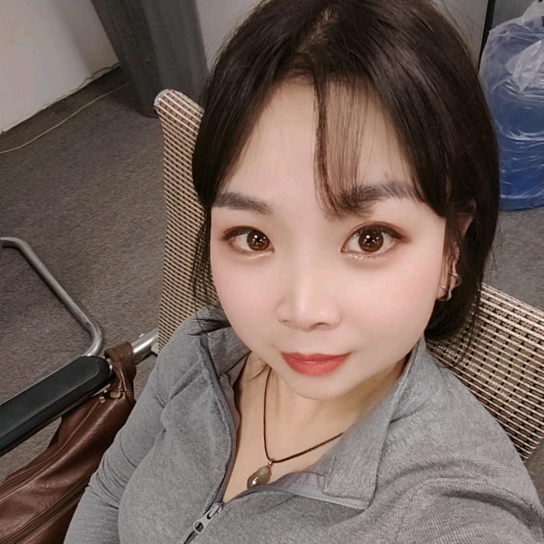 曼曼