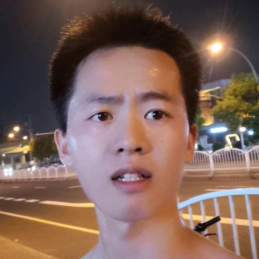 退役的小黄