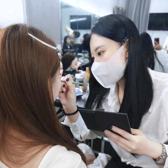 美学设计师~瑞姐
