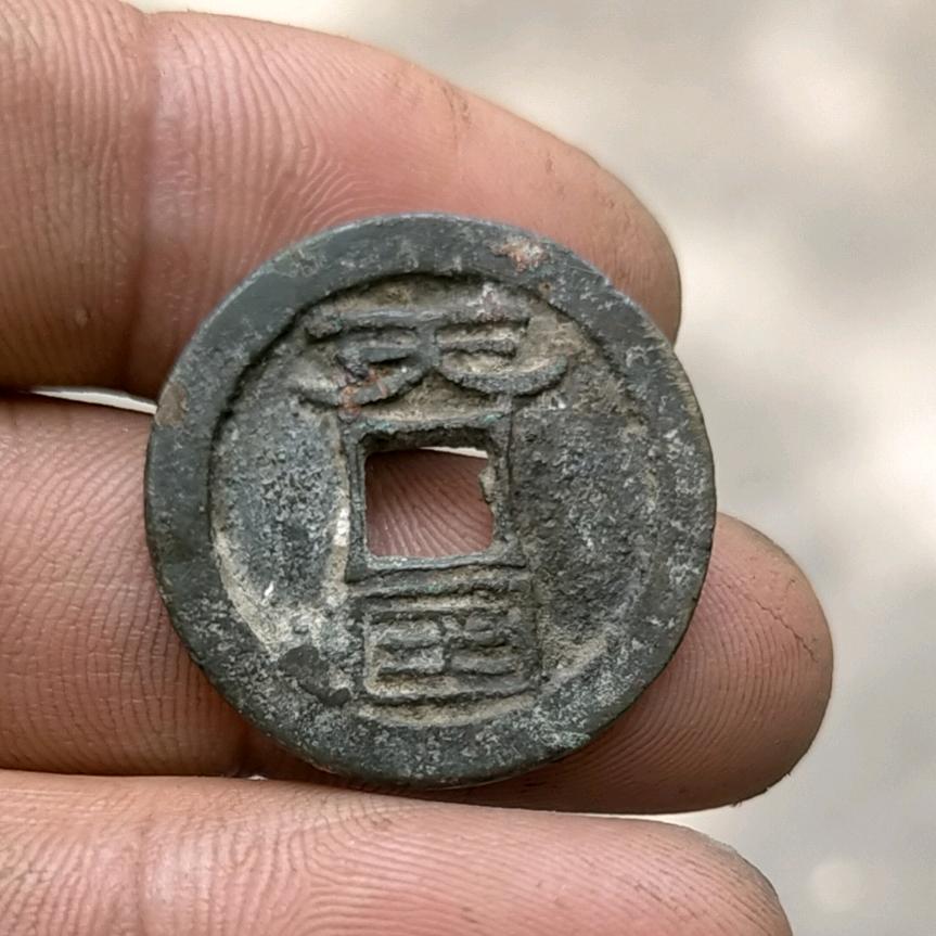 我家里打菜籽油。喜欢古玩的人可以联系我。