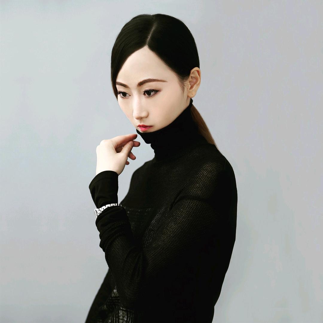 MEIKING NG 芈亓设计师服饰